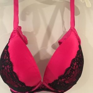 Cacique magenta and black lace full cover bra